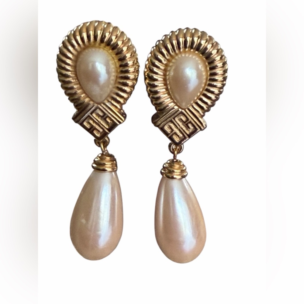Givenchy Gold and Pearl Teardrop Dangle Earrings - Picture 3 of 9